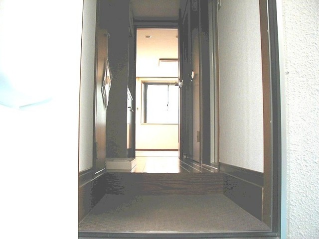 (玄関)