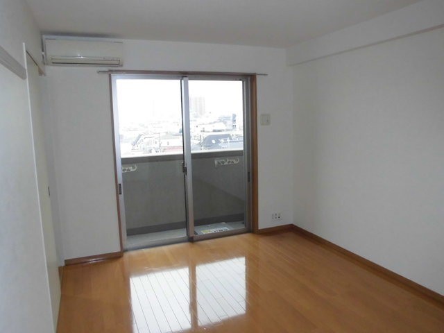 ※同仕様写真含む(居間)