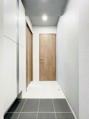 ※同仕様写真(玄関)