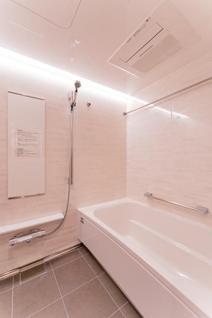 ※写真は同タイプ住戸です。(風呂)