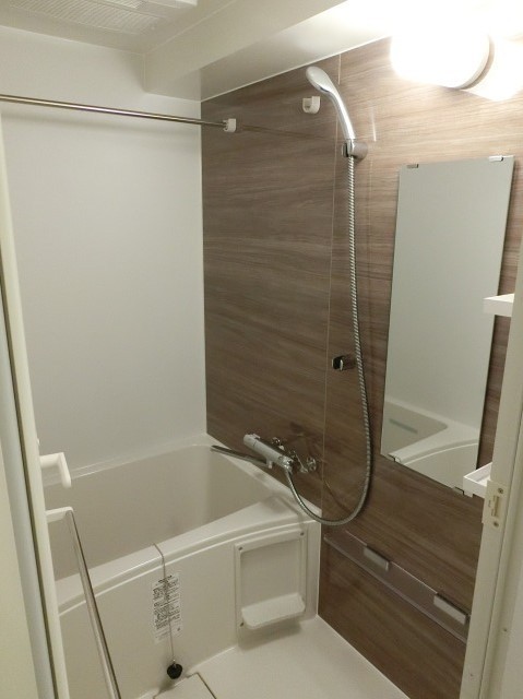 ※写真は同タイプ住戸です。(風呂)