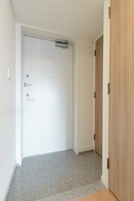 ※写真は同タイプ住戸です。(玄関)