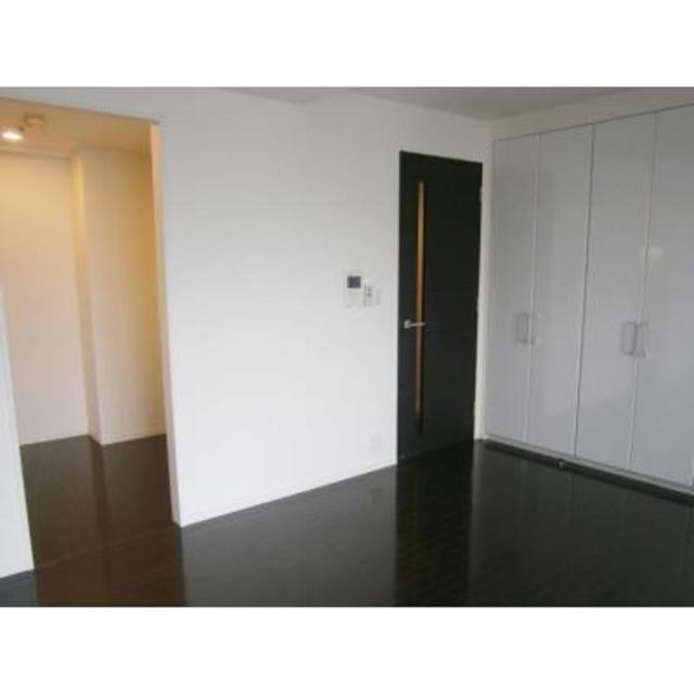 ※写真は同タイプ住戸です。(居間)