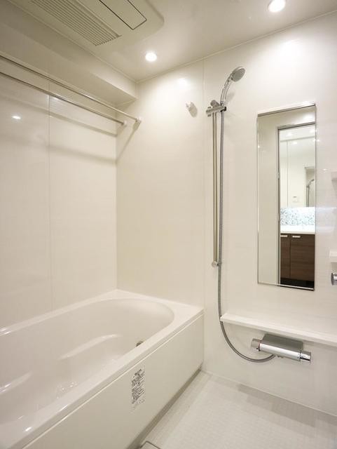 ※写真は同タイプ住戸です。(風呂)