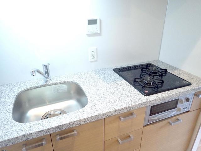 ※写真は同タイプ住戸です。(キッチン)