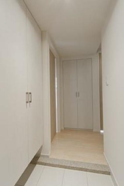 ※写真は同タイプ住戸です。(玄関)