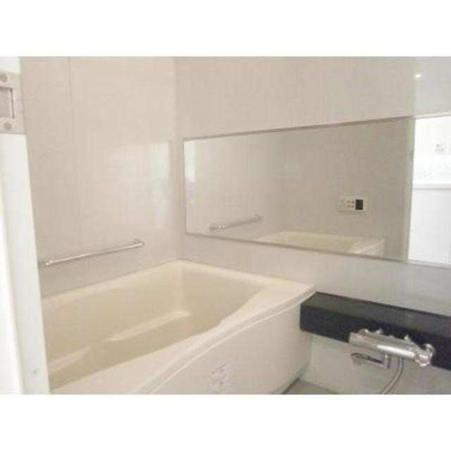 ※写真は同タイプ住戸です。(風呂)