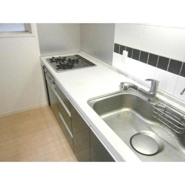 ※写真は同タイプ住戸です。(キッチン)