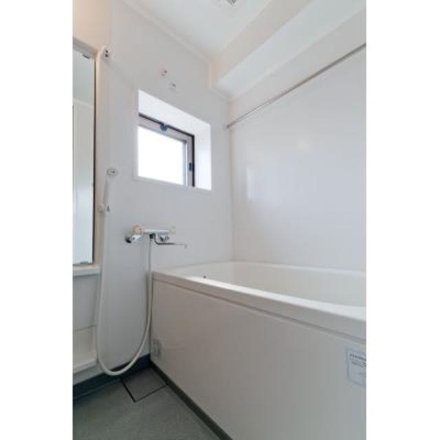 ※写真は同タイプ住戸です。(風呂)