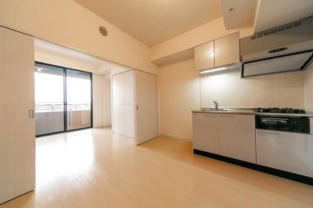 ※写真は同タイプ住戸です。(居間)