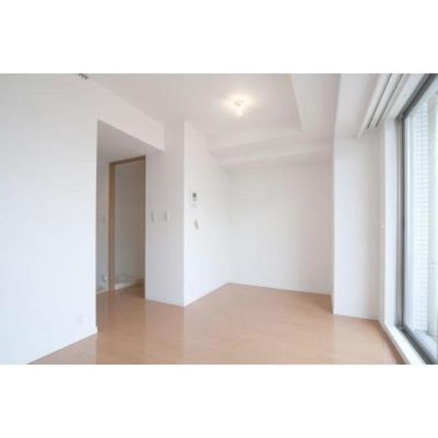 ※写真は同タイプ住戸です。(居間)