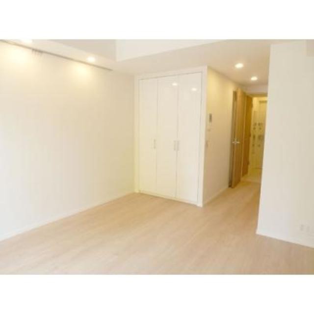 ※写真は同タイプ住戸です。(居間)