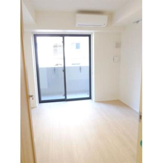 ※写真は同タイプ住戸です。(居間)