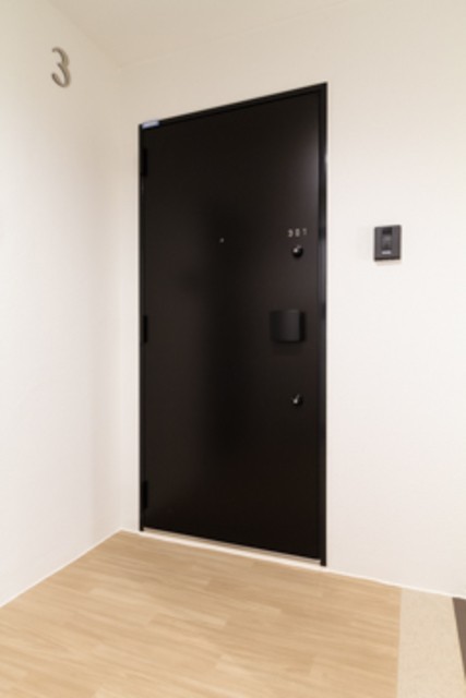 ※写真は同タイプ住戸です。(玄関)