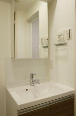 ※同仕様写真含む(内装)