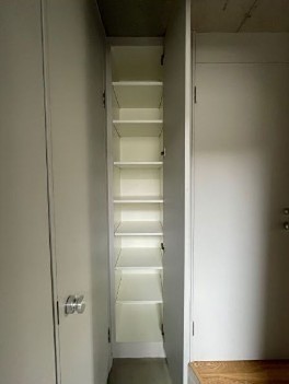 ※同仕様写真含む(玄関)