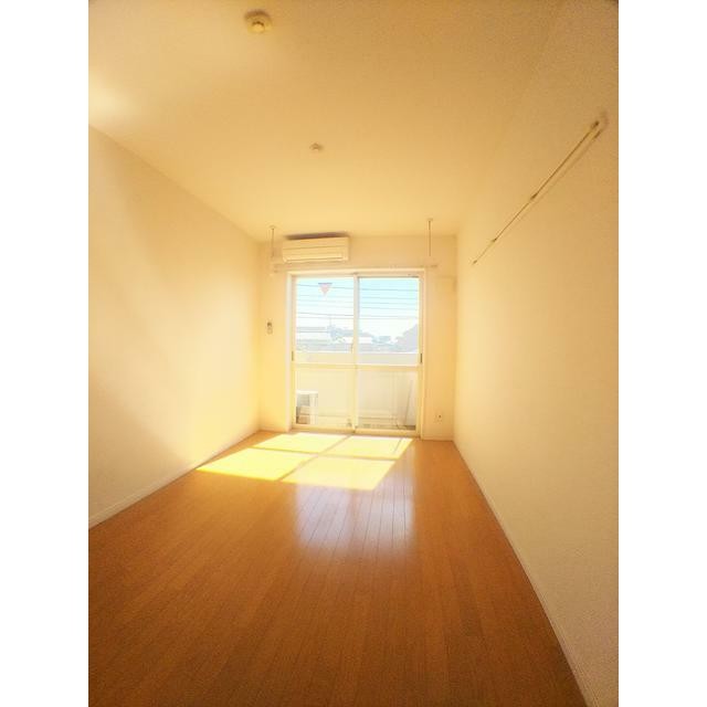 広角レンズで撮影