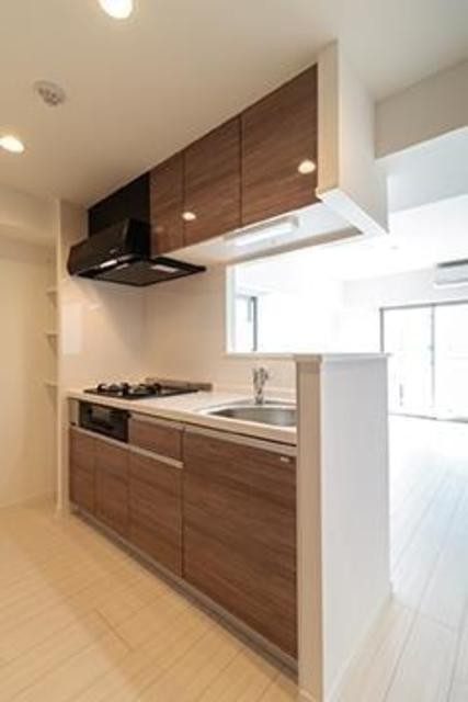 ※写真は同タイプ住戸です。(キッチン)