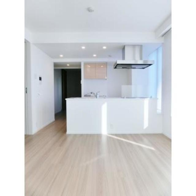 ※写真は同タイプ住戸です。(居間)