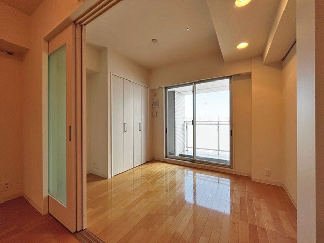 ※写真は同タイプ住戸です。(居間)