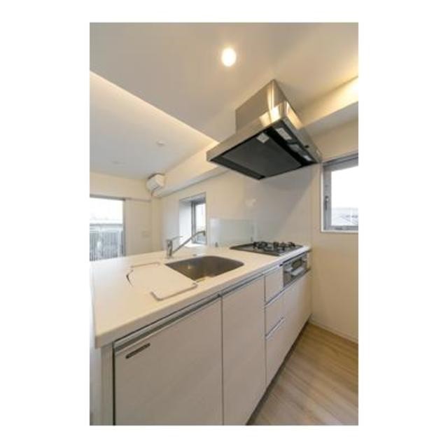 ※写真は同タイプ住戸です。(キッチン)