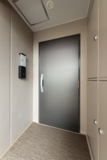 ※写真は同タイプ住戸です。(玄関)