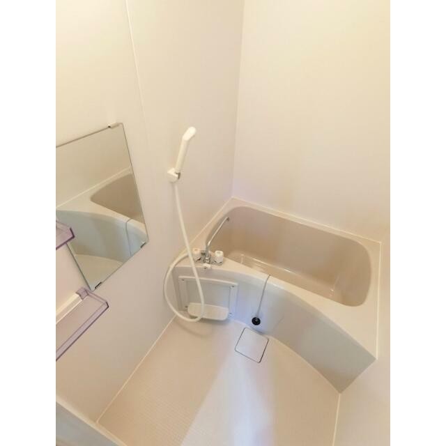 一日の疲れはお風呂に入ってリフレッシュ！(風呂)