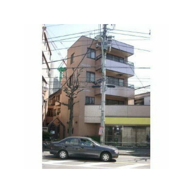 1階には美容室があります。(外観)