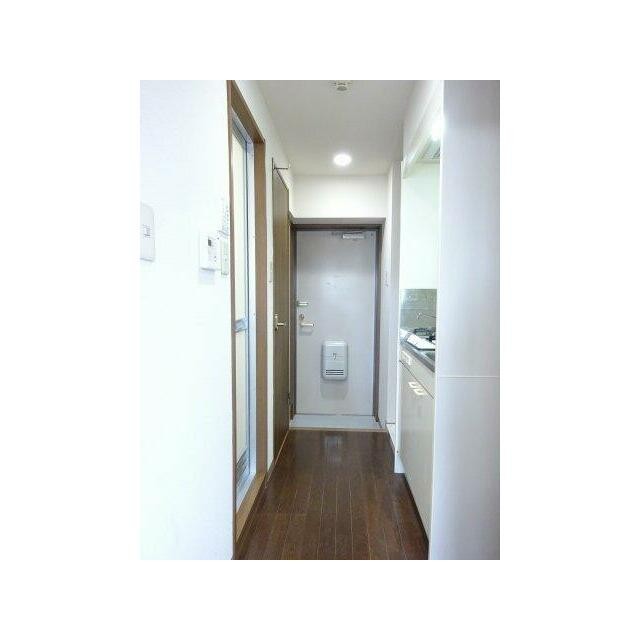 ※同仕様写真含む(玄関)