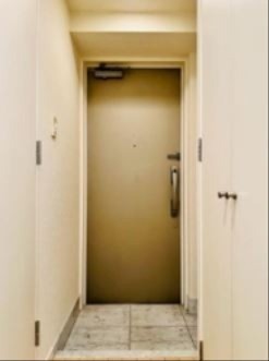 ※同仕様写真含む(玄関)