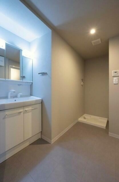 ※同仕様写真含む(内装)