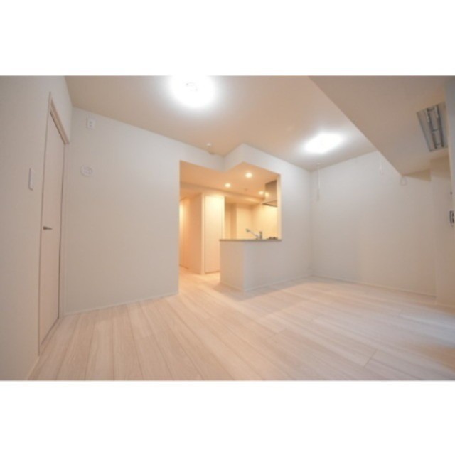 ※同仕様写真含む(居間)