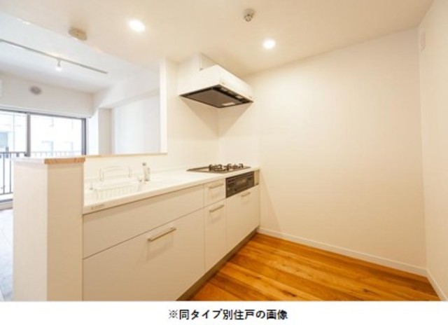 ※写真は同タイプ住戸です。(キッチン)