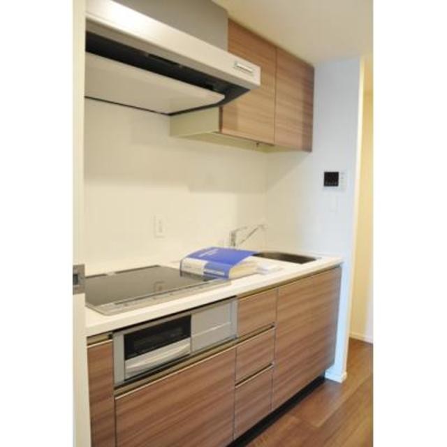 ※写真は同タイプ住戸です。(キッチン)