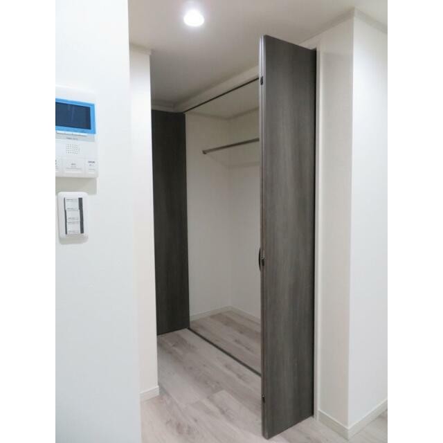 大型クローゼット♪(内装)