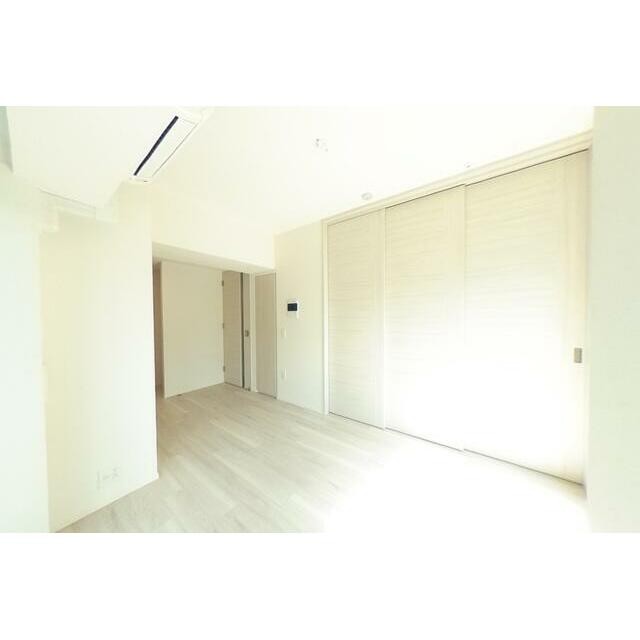 Eタイプ2021年10月撮影 パノラマ画像から切り取り(居間)