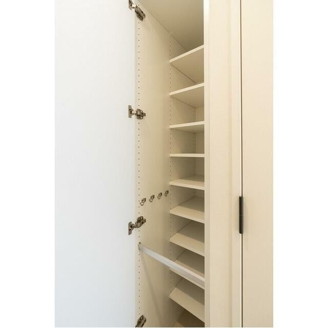 シューズボックス