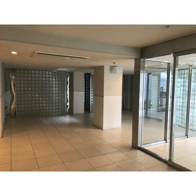 オートロック内 ノンタッチのみ入館 共用廊下エアコンあり