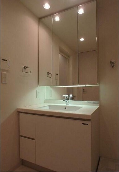 ※同仕様写真(内装)