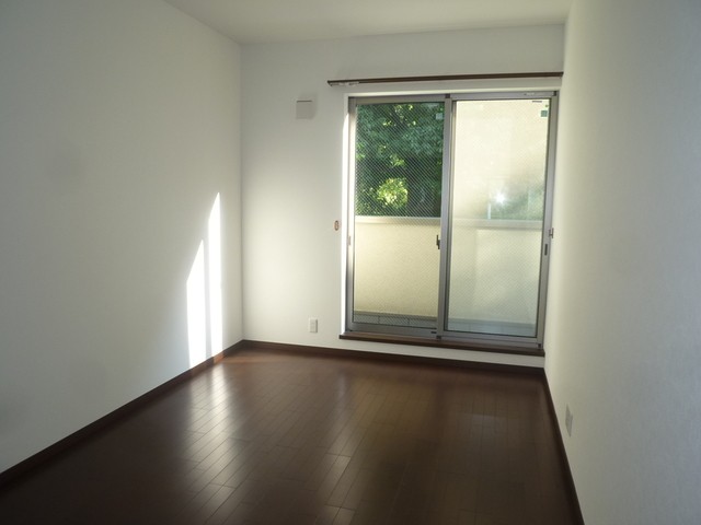 (居間)