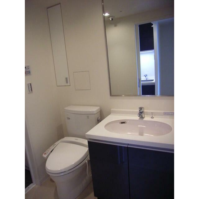 A2タイプ2009年3月撮影 同タイプ1404号室の写真です。(内装)