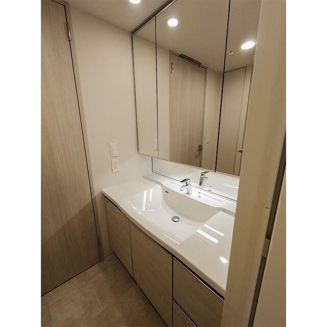 ※同仕様写真含む(内装)