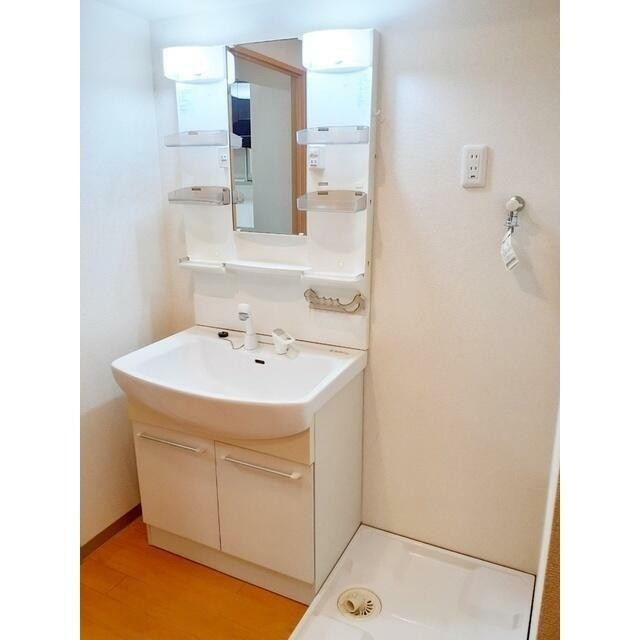 ※同仕様写真含む(内装)