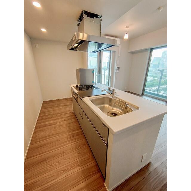 ※写真は同タイプ住戸です。(キッチン)