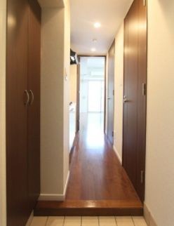 ※別部屋写真を使用しています。(玄関)