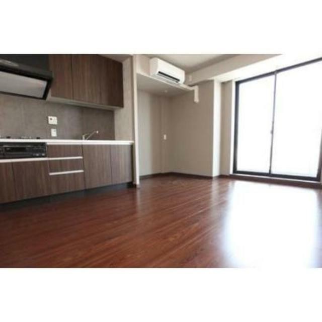 ※写真は同タイプ住戸です。(居間)