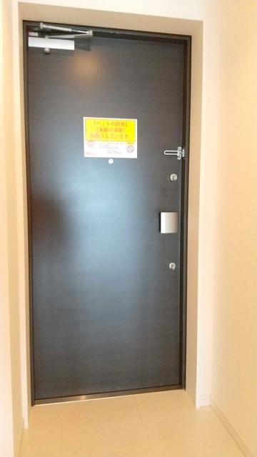 ※同仕様写真含む(玄関)