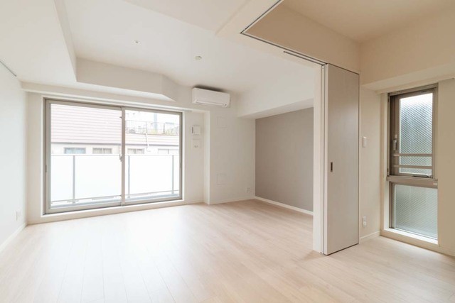 ※写真は同タイプ住戸です。(居間)