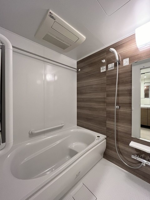 ※写真は同タイプ住戸です。(風呂)