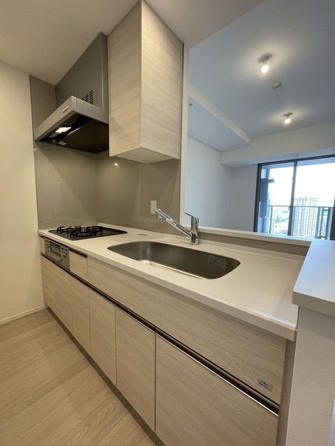 ※写真は同タイプ住戸です。(キッチン)